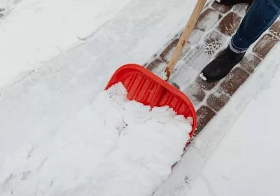 Уборка снега